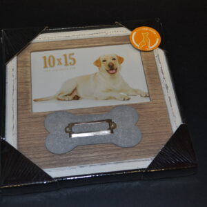 CORNICE CANE CON OSSO