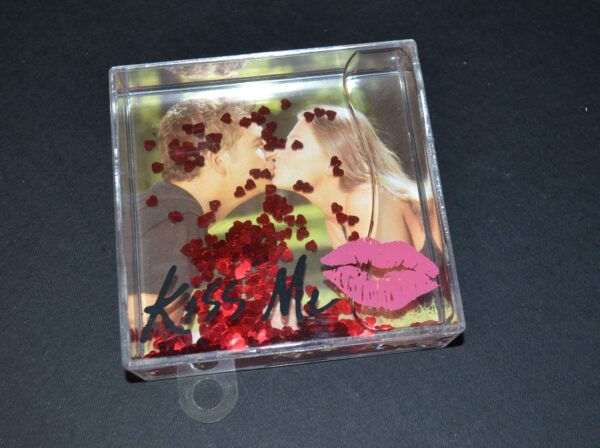 PORTAFOTO KISS ME - immagine 2