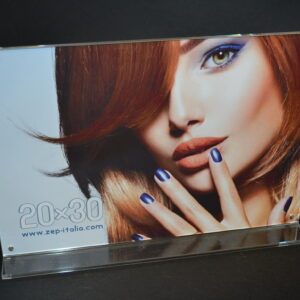 CORNICE PLEXIGLASS CON BASE 20 X 30