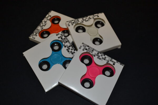 HAND SPINNER