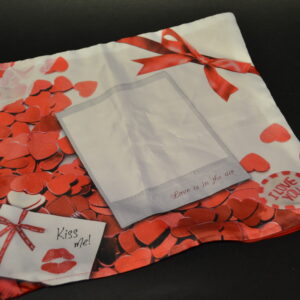 CUSCINO KISS ME